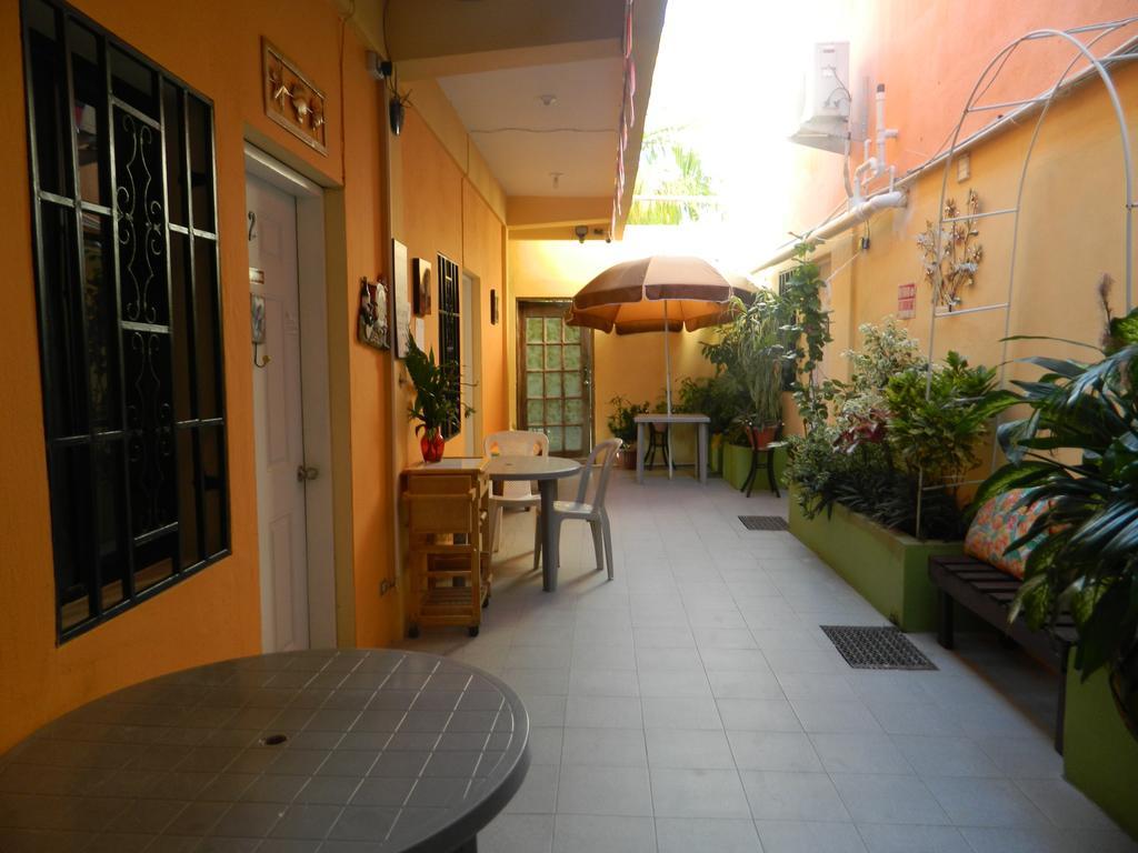 Bella Sombra Guest House Downtown Cidade de Belize Quarto foto