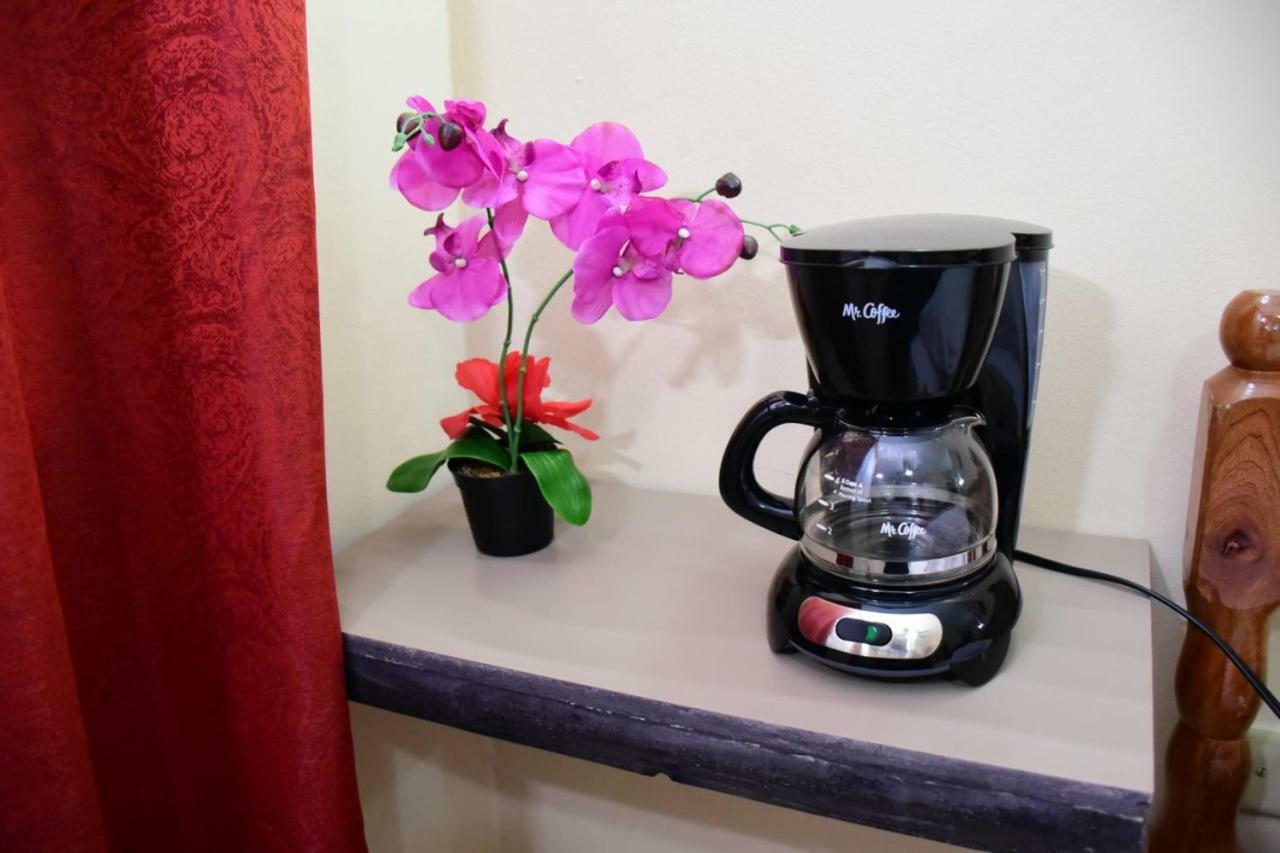 Bella Sombra Guest House Downtown Cidade de Belize Exterior foto