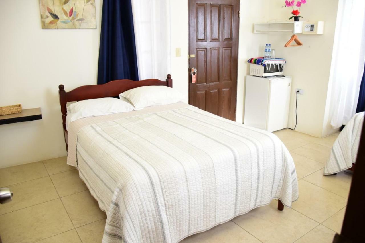 Bella Sombra Guest House Downtown Cidade de Belize Exterior foto